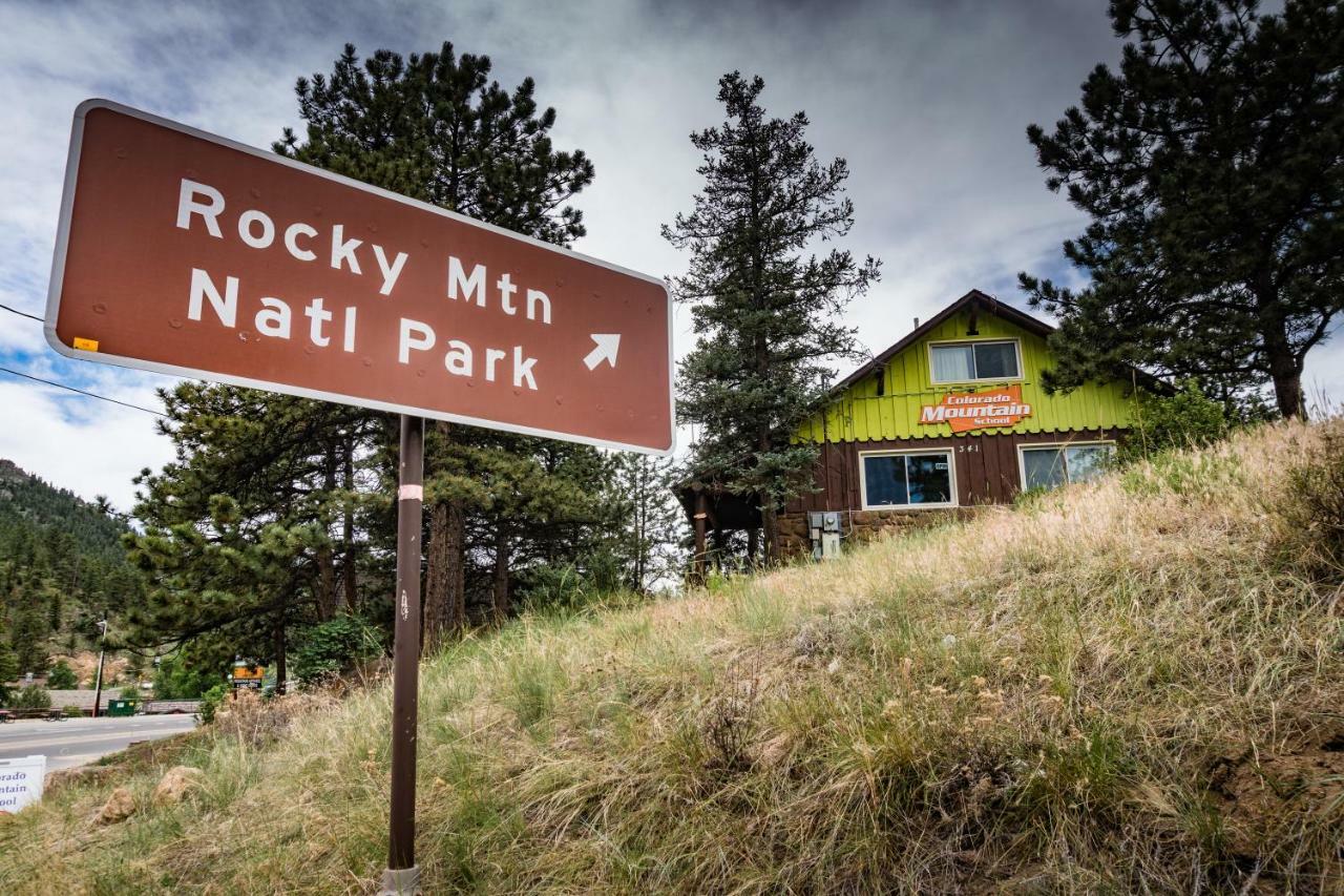 Estes Park Adventure Hostel Екстер'єр фото