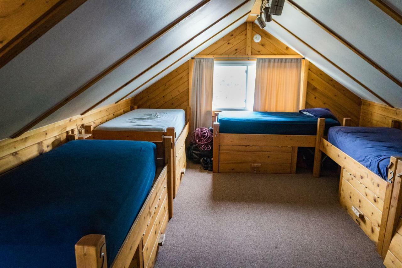 Estes Park Adventure Hostel Екстер'єр фото