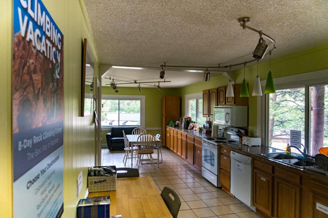 Estes Park Adventure Hostel Екстер'єр фото
